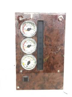 International 9200i Instrument Panel Cluster