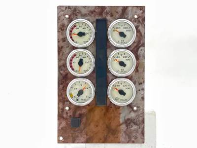 International 9200i Instrument Panel Cluster