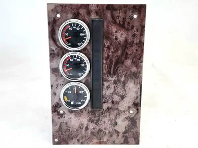 International 9200i Instrument Panel Cluster