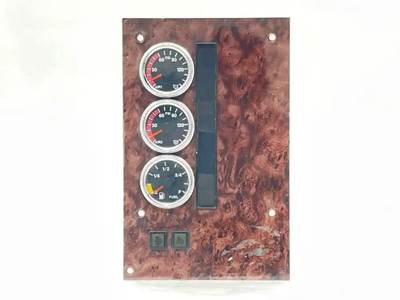 International 9200i Instrument Panel Cluster