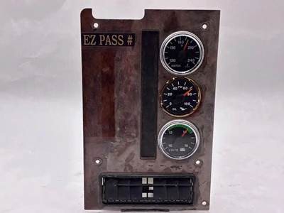 International 9200i Instrument Panel Cluster