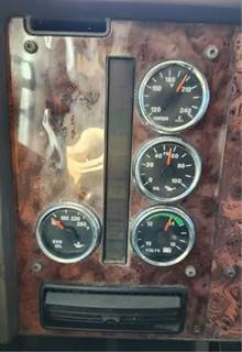 International 9400 Instrument Panel Cluster
