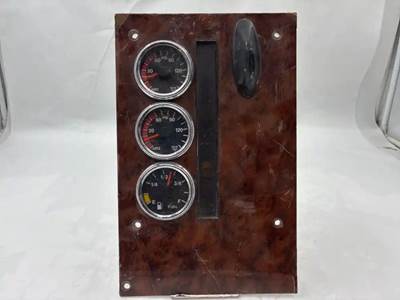 International 9400i Instrument Panel Cluster