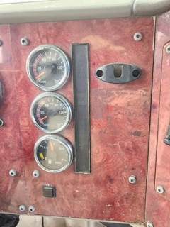 International 9400i Instrument Panel Cluster