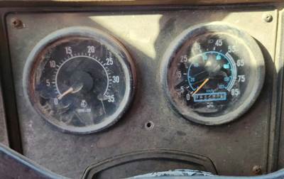 International COF-9670 Instrument Panel Cluster