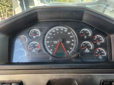 International CT660 Instrument Panel Cluster