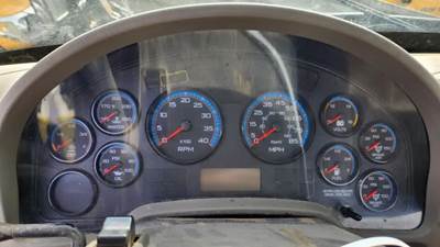 International DuraStar 4300 Instrument Panel Cluster