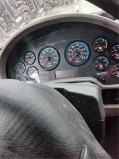 International DuraStar 4300 Instrument Panel Cluster
