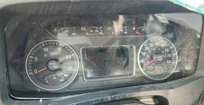 International LT625 Instrument Panel Cluster