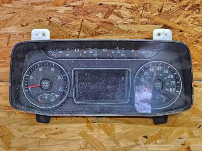 International LT625 Instrument Panel Cluster