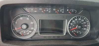 International LT625 Instrument Panel Cluster