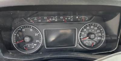 International LT625 Instrument Panel Cluster