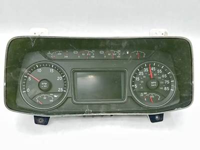 International LT625 Instrument Panel Cluster