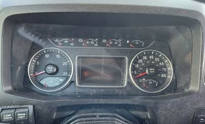 International LT625 Instrument Panel Cluster