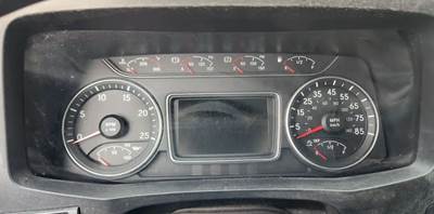 International LT62F Instrument Panel Cluster