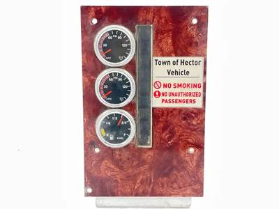 International Paystar 5600i Instrument Panel Cluster for a 2003 International 5600I