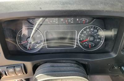 International RH613 Instrument Panel Cluster