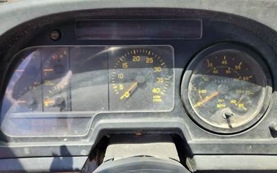 Isuzu FTR Instrument Panel Cluster