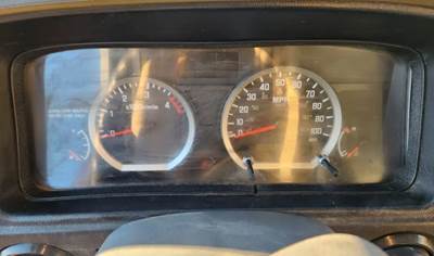 Isuzu Reach Instrument Panel Cluster