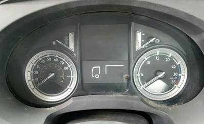 Kenworth K370 Instrument Panel Cluster