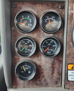 Kenworth T300 Instrument Panel Cluster