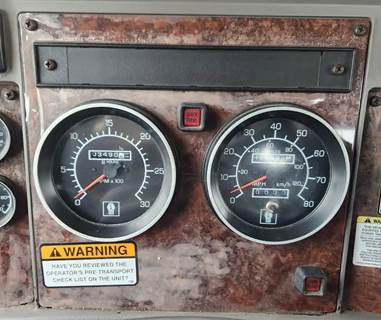 Kenworth T300 Instrument Panel Cluster