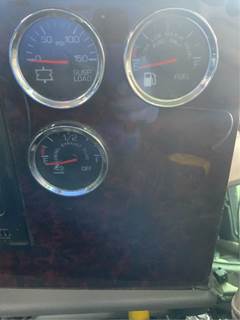 Kenworth T370 Instrument Panel Cluster