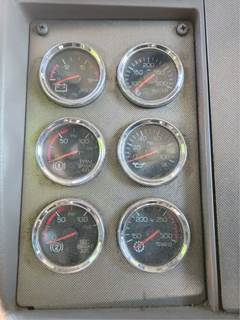 Kenworth T370 Instrument Panel Cluster