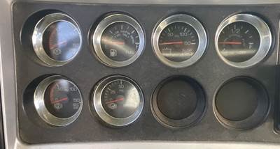 Kenworth T400 Instrument Panel Cluster
