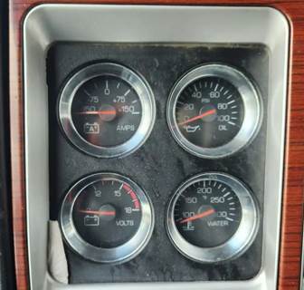 Kenworth T600 Instrument Panel Cluster
