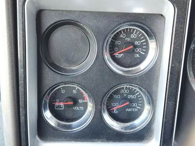 Kenworth T600 Instrument Panel Cluster