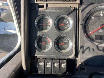 Kenworth T660 Instrument Panel Cluster