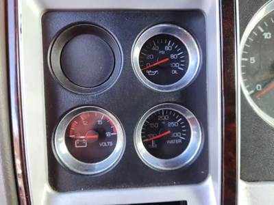 Kenworth T660 Instrument Panel Cluster