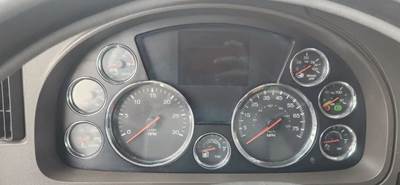 Kenworth T680 Instrument Panel Cluster