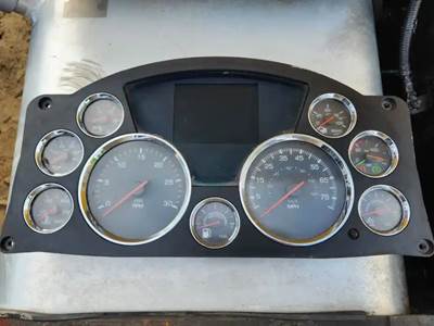Kenworth T680 Instrument Panel Cluster