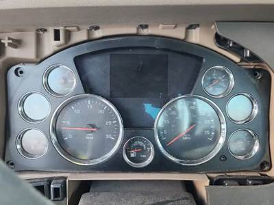 Kenworth T680 Instrument Panel Cluster
