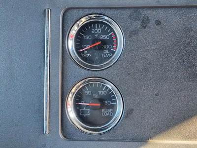 Kenworth T680 Instrument Panel Cluster