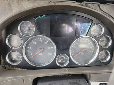 Kenworth T680 Instrument Panel Cluster