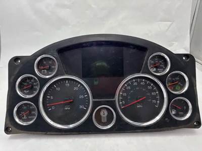 Kenworth T680 Instrument Panel Cluster