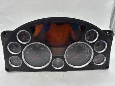 Kenworth T680 Instrument Panel Cluster