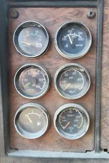 Kenworth T800 Instrument Panel Cluster