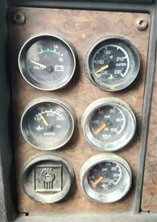 Kenworth T800 Instrument Panel Cluster