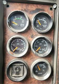 Kenworth T800 Instrument Panel Cluster