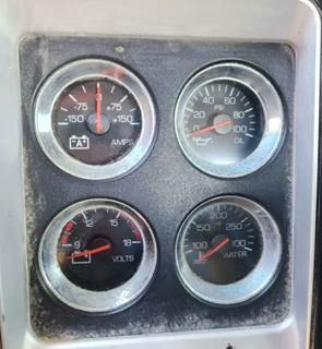 Kenworth T800 Instrument Panel Cluster
