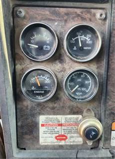 Kenworth T800 Instrument Panel Cluster