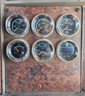 Kenworth T800 Instrument Panel Cluster