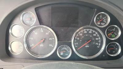 Kenworth T880 Instrument Panel Cluster