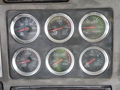 Kenworth T880 Instrument Panel Cluster