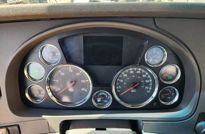 Kenworth T880 Instrument Panel Cluster