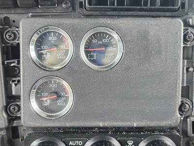 Kenworth T880 Instrument Panel Cluster